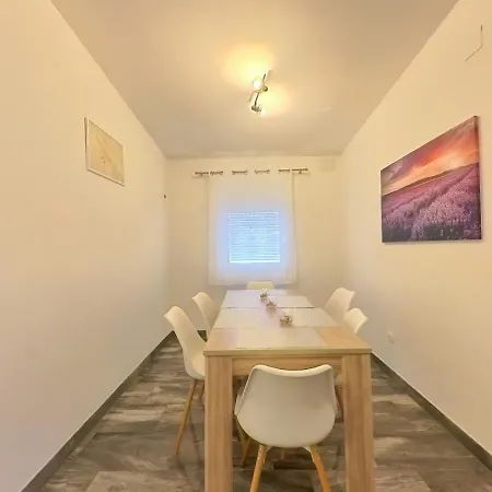 Apartment Sokolovic *