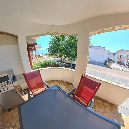 Sokolovic Apartment Vir